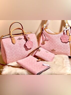 Coach Powder Pink Signature Canvas Large Rowan, Erin, Notebook and Wristlet Set